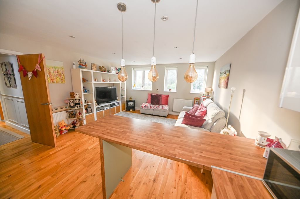 6 The Spinney Denmead